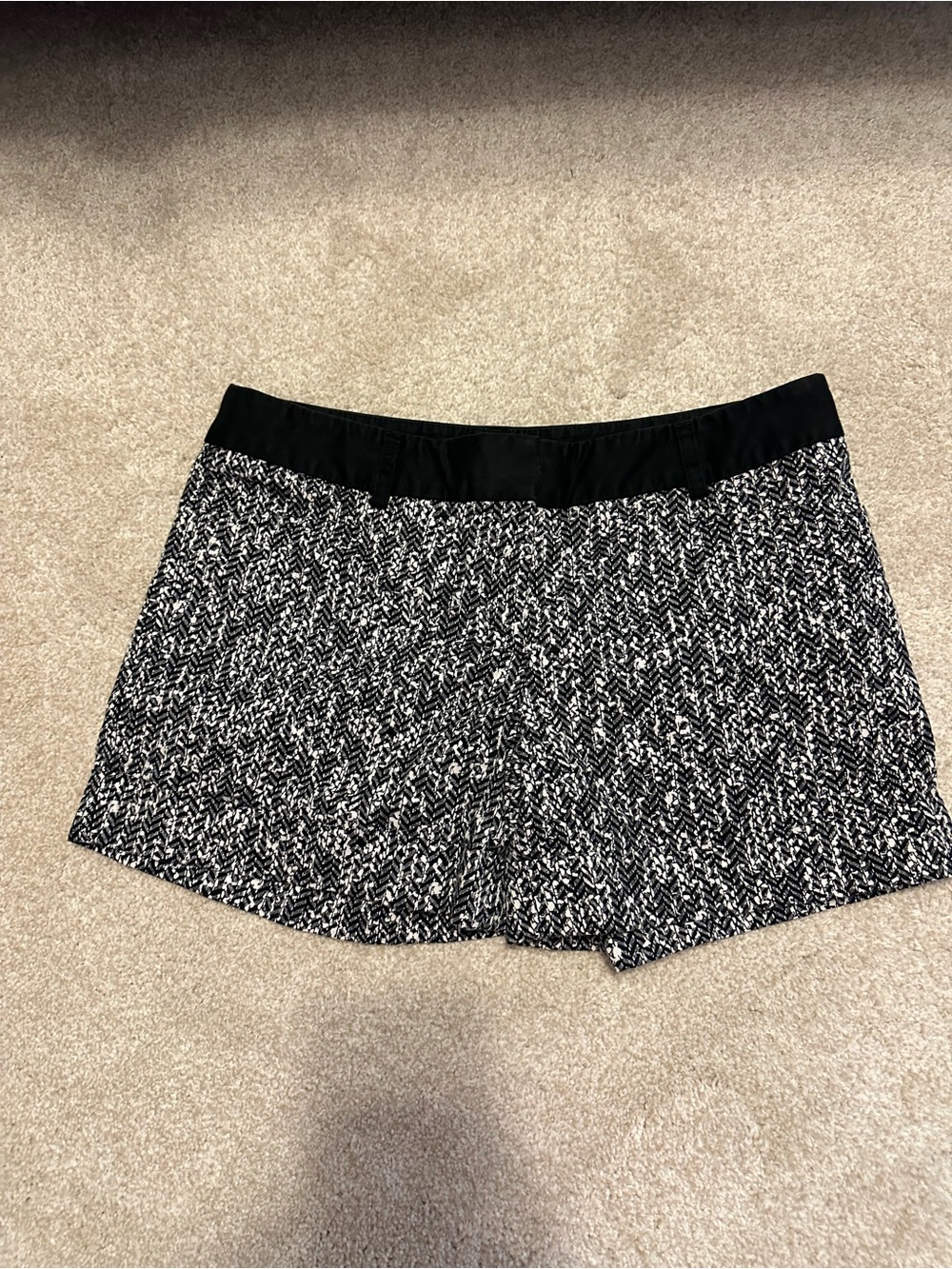 Express Black and White Tweed-Look Women's Shorts
